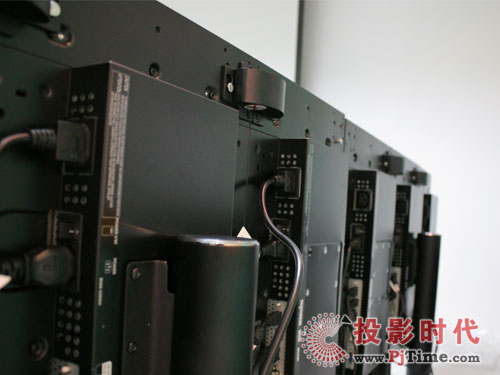 ���ϳ���܉����ͨ��ȫ ����չ��MD230��(y��u)�����@