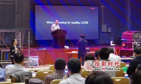 ����(chu��ng)��I(y��)�yLCOS�����@ʾ���g(sh��)��ϯ2012��������ҕ��Ӎ�����g(sh��)������(hu��)