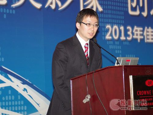 Ӱ (chung)挍롪2013(chung)꿘I(y)LCOSͶӰCƏV