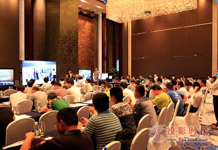 飛利浦商用顯示器成都新品會(huì)落幕