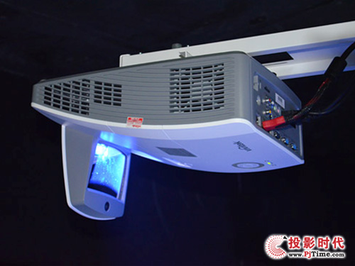D755ϵЮa(chn)Ʒ(xing)ׄ(chung)c(din)Q(sh)H}