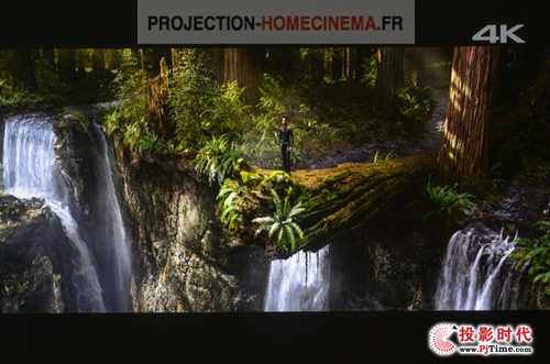 1080P��(du��)��4K���|(zh��) �������ͶӰ�C(j��)VPL-VW500ES�u(p��ng)�y(c��)