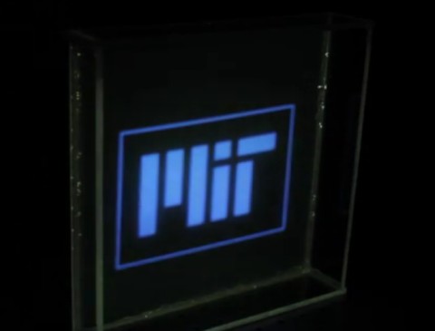 納米粒子變透明玻璃為投影屏幕