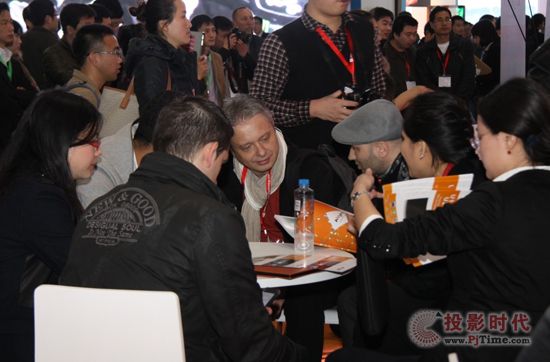 �͑��H���w򞰬��ɭ��ƷA3 Pro