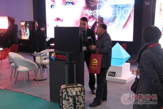 ҕ���Wҫ���--��ʮ�ÏV�݇��HLEDչ