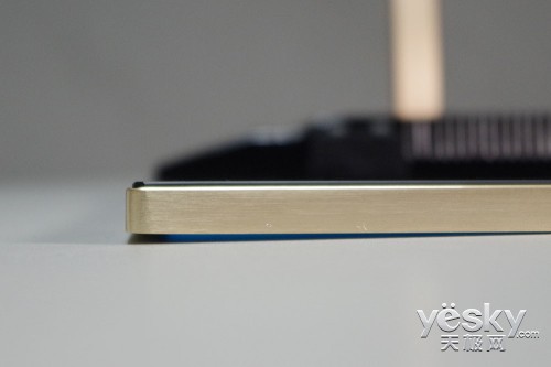 ߲ˤğSlim TV(zhn)O