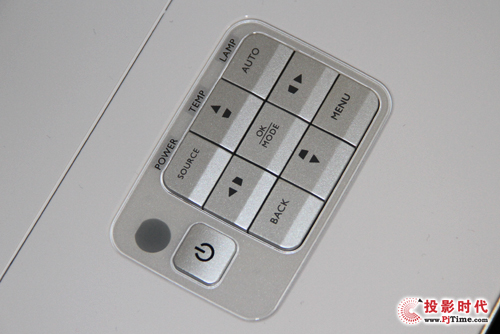 ����i700�������