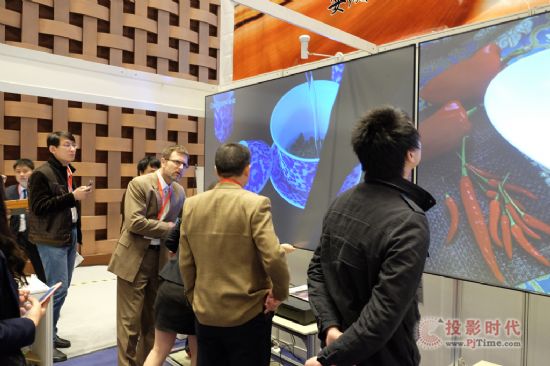 ˹Ʒ౱2015 Infocomm(gu)Hҕ O(sh)չ