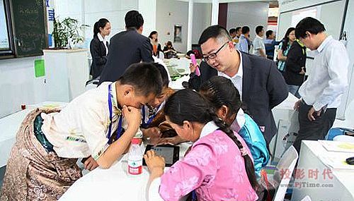 ��(y��u)�n����ȫ��(gu��)������Ϣ����(y��ng)��չ�[ �ǻ۽̌W(xu��)���P(gu��n)ע