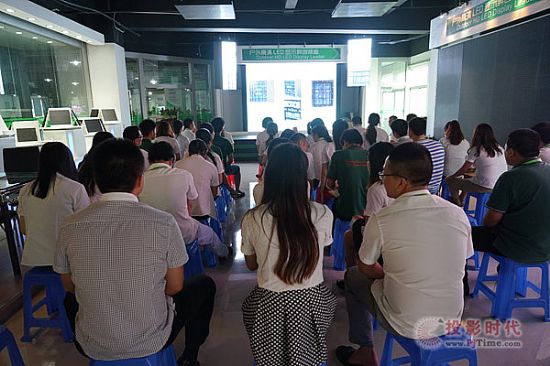 �R�չ�늵��������׺ڽ�����Ʒ�l(f��)��