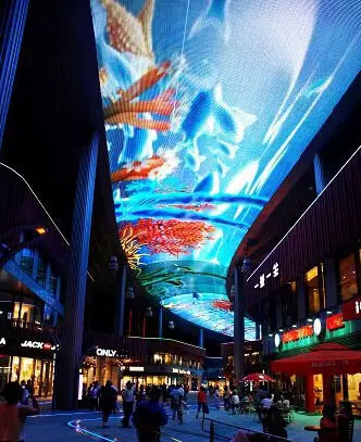 �������LLED��Ļ����500��