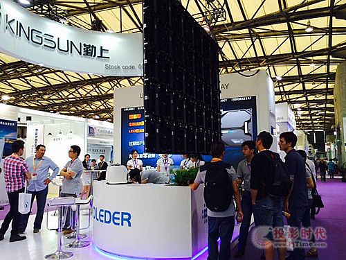 �����_(d��)ȫ���ׄ�(chu��ng)ǰ���bǰ�S�o(h��)С�g����