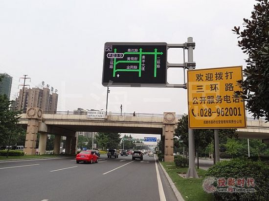 ���˼��ǙC(j��)��܇�J�t���Ԅ�ץ�ĳɞ�LED�@ʾ��(y��ng)���I(l��ng)��