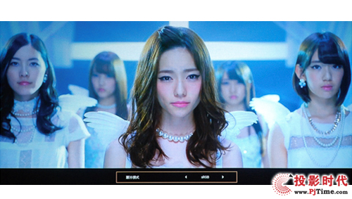 ܲʧȻɫ 곞V7500ͥԺͶӰC(j)(sh)y