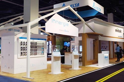 @GͶӰw(yn) Vivitek(Ӎ)yü΢ͶӰC(j)CES 2016