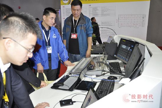 ���W(w��ng)ͬ���M�ճ��� C-MARK֮���Wҫ���