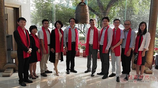 �����������ƵZǰ�У����������������������