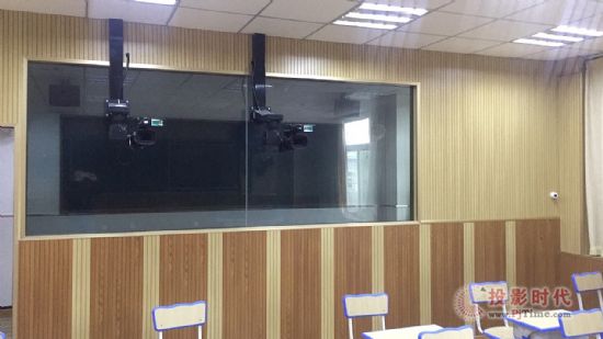 現(xiàn)代錄播教室