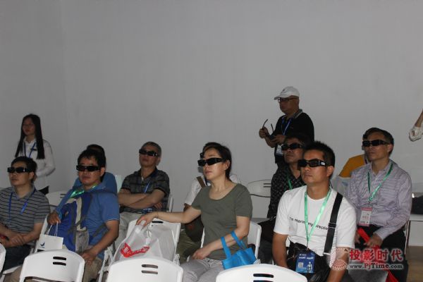 3D VR(chung)(sh)(yn)Ҹ{(dio)72Їbչ