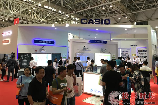 �����W����+LED���̽�ͶӰ�C(j��)�Wҫ���ݽ���չ