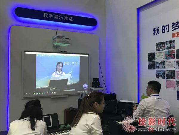 �����W����+LED���̽�ͶӰ�C(j��)�Wҫ���ݽ���չ