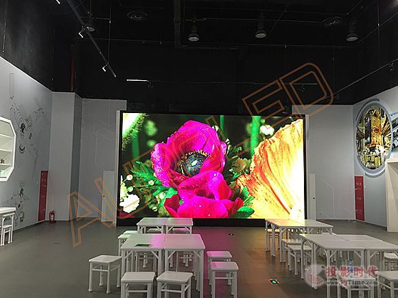 ��(h��)��С�g��LED�@ʾ�����(h��)���@ʾ�����