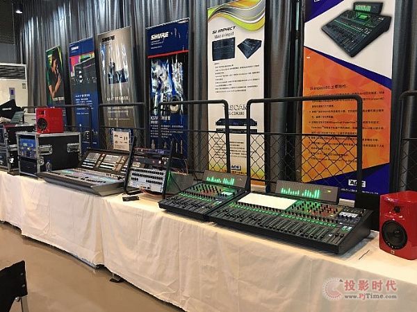 �������������a(ch��n)Ʒ�|��չʾ���ĳ��������l���g(sh��)������(hu��)