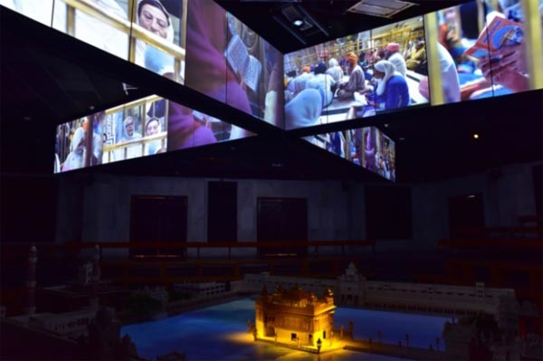 ��ҕChristie�@ʾ��Q������ý�w����(w��)�� ����R���V��(ch��ng)�I��һ��ҕ�X�w�(y��n)