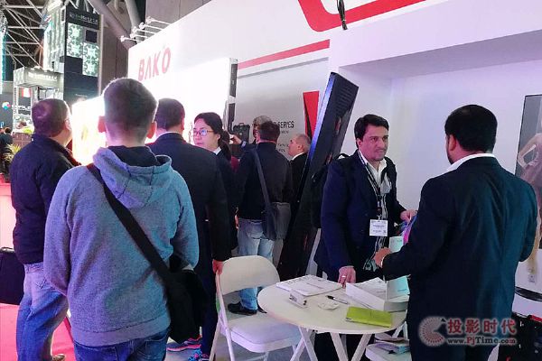 �Ϳƹ��LED����M(j��n)܊�W�޸߶��Ј�(ch��ng)̖(h��o)��