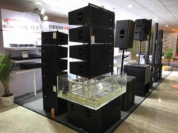 ״΅ӱInfocomm 20·o͔(sh){(dio)_˚