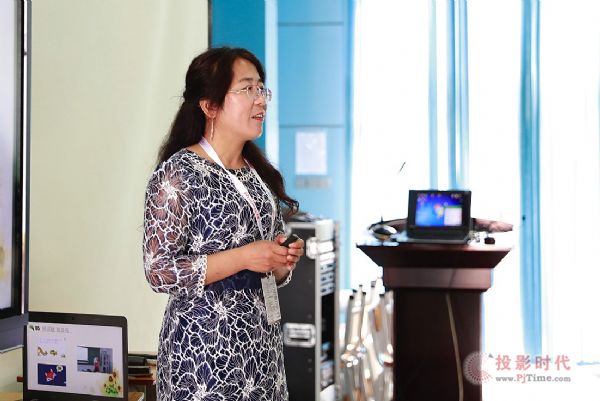 2018��ý�w�̌W(xu��)��ӑ��(hu��)��ϣ�ֽ̎��l(f��)չ���}Փ����ٝ