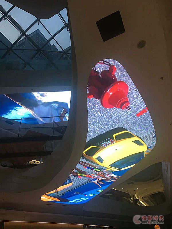 �Ϳ�LED��Ļ����(qi��ng)���M(j��n)�v������Aُ������