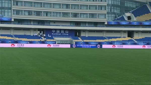 10��6����2000�๫�����ɭ���������(w��)����ÿһ����������ِ��