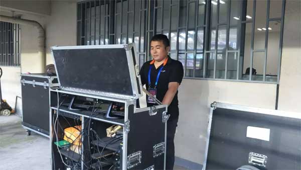 10��6����2000�๫��������ɭ���������(w��)����ÿһ����������ِ��