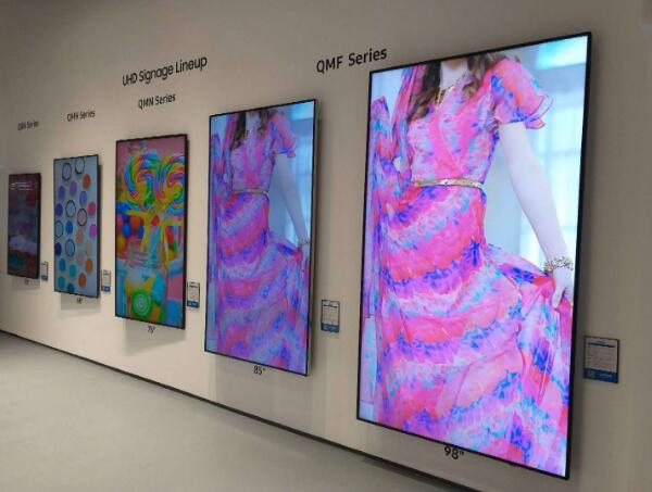 ���Ͼ��´��ں������������@ʾ�_(k��i)���ǻ۠I(y��ng)�N�r(sh��)��