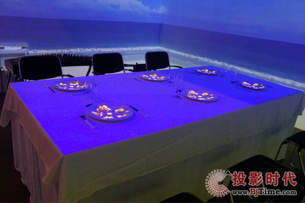 кyȫϵмͶӰC(j)ɶInfoComm China 2018