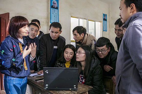 ϣ�ֹ�����£���Ҋ��׃һ�c(di��n)һ�c(di��n)�ڰl(f��)��