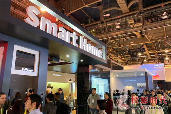 4K�ٳ���4����TCL��ƷX10 QLED 8K TV����CESչ