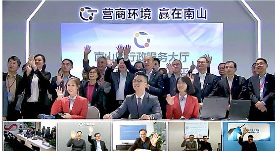 �n����cС�~���n����������w���������x