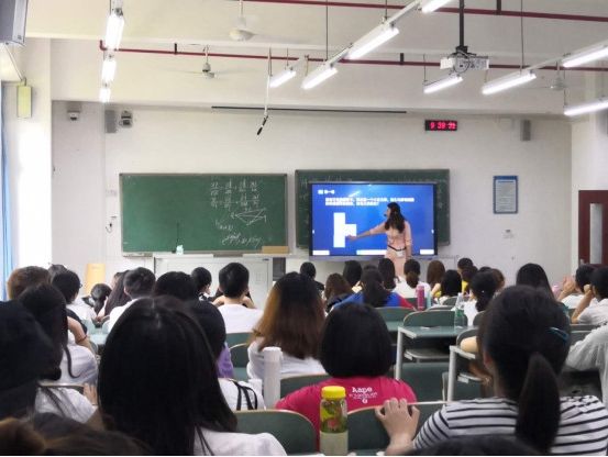 �P(gu��n)ע�������l(f��)չ ϣ�������ؑc����WԺ������Ϣ���̌W��������