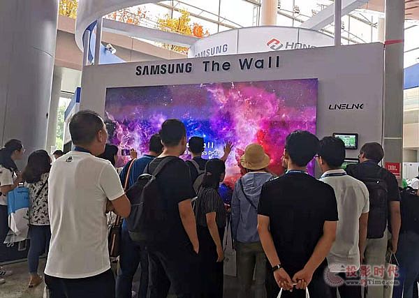 ����The Wall�ľ����ҕInfoCommչ���۟o��(sh��)��