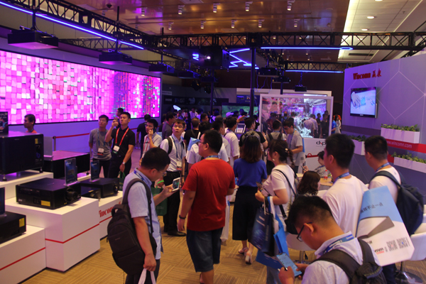 InfoComm2019ʢ_(ki)ĻAչ˚
