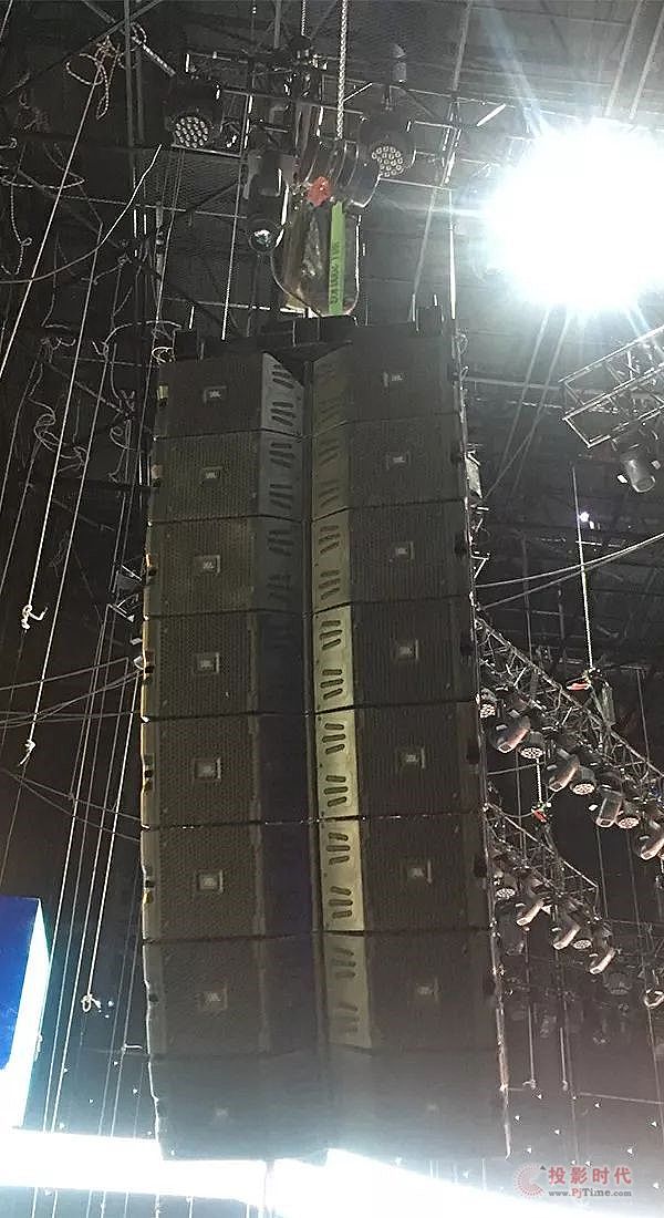 JBL VTX V20ڶСW(xu)(chung)ِ