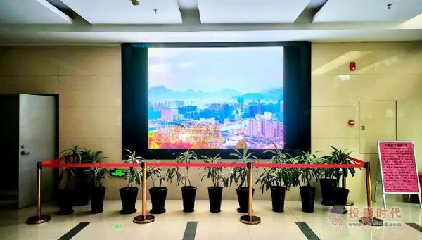 �w����LEDС�g�࣬�鸣���н����ִ�����Ϣ�����h������ꇵء���