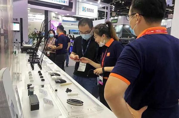 JBLdbx SENNHEISERǅRyHƷInfoComm China 2021