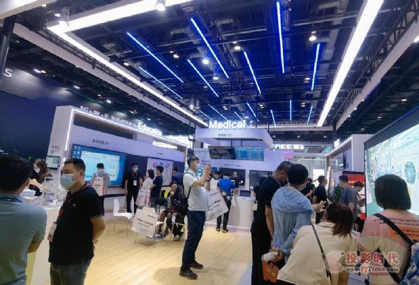 cB(ti)TPV ڽ@౱InfoComm China 2021