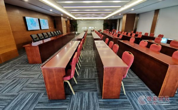 ��ҕͨ������ʯ���ƌW(xu��)���g(sh��)�о����Ŀ��ИǕ�(hu��)�hϵ�y(t��ng)���O(sh��)