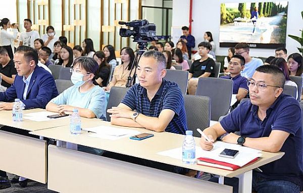 2021(li��n)����������v��T�Q��ӛ