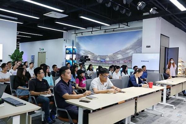 2021(li��n)����������v��T�Q��ӛ