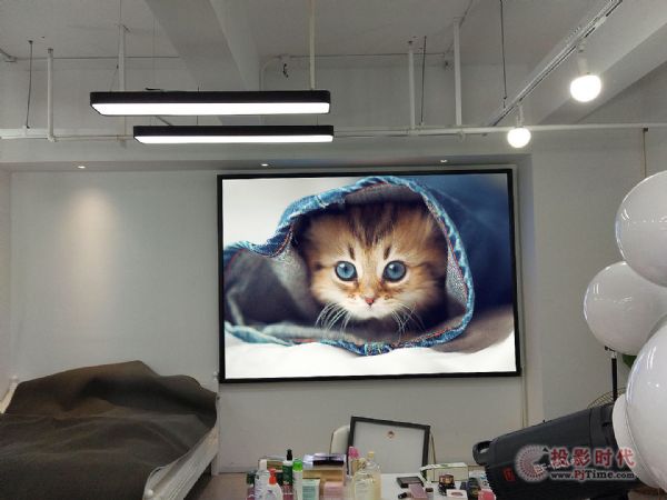 ���Ѳ���LED�@ʾ���Є������������۾����I���l(f��)չ��